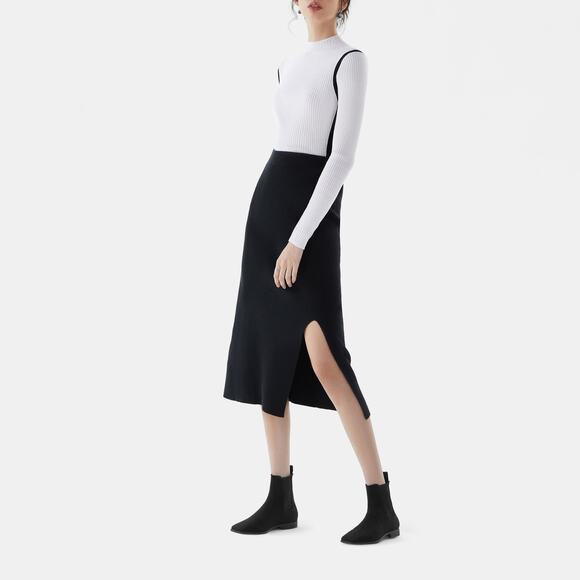 ✨SOLD✨Vivaia Women’s Rachel Black Square Toe Slip On Wool Ankle Boots US 9 - Picture 4 of 16